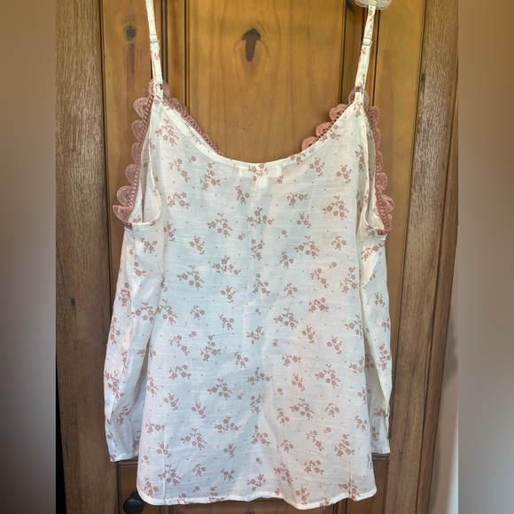 MINE (Buckle) Floral Boho Crochet Trim Tank Top Cami NWOT - Picture 6 of 6